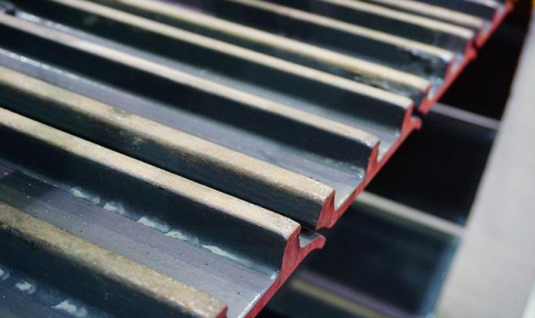 How Hot Dip Galvanizing Protects Steel?