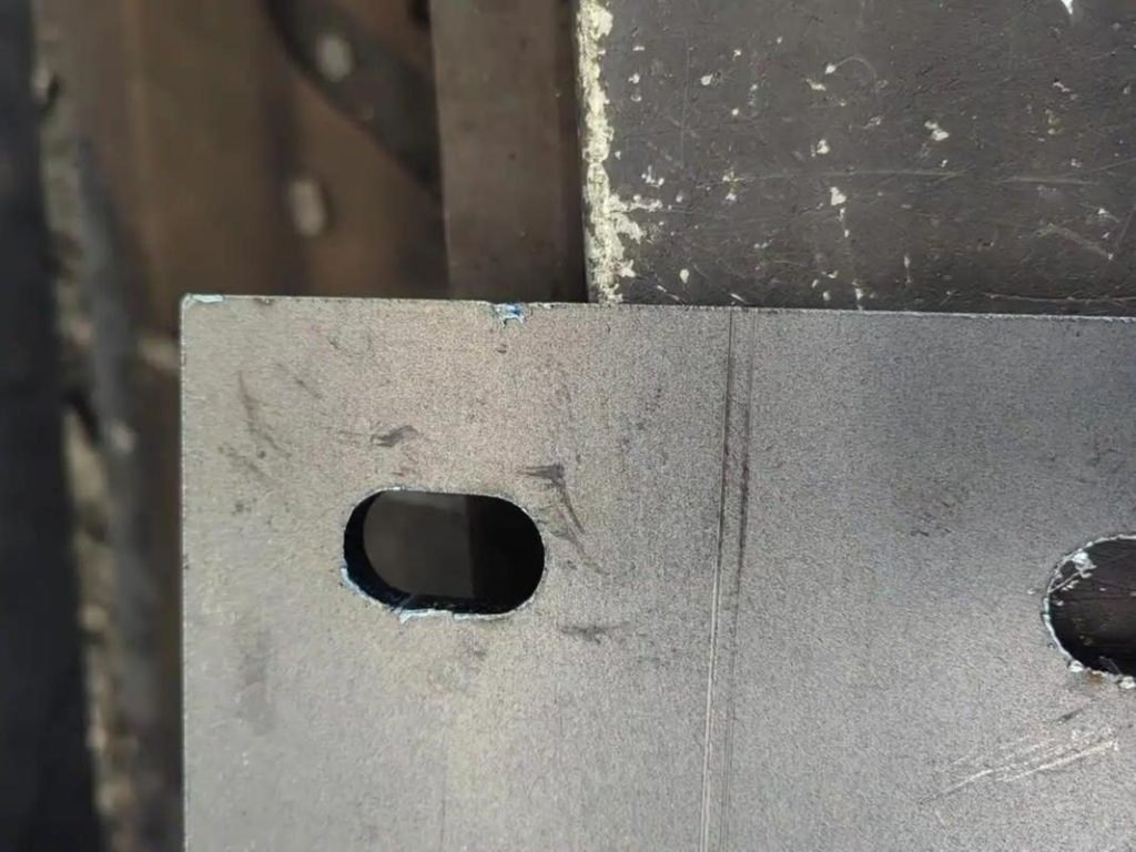 burrs of laser cutting