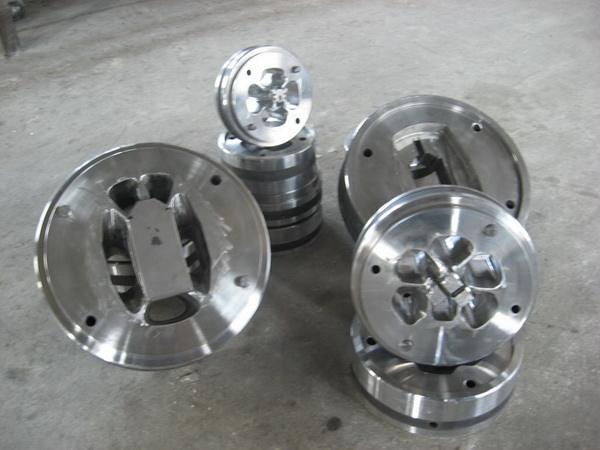 Extrusion Machining die